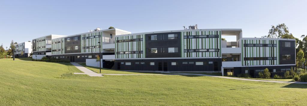 Western Sydney University Village - Campbelltown Exterior photo